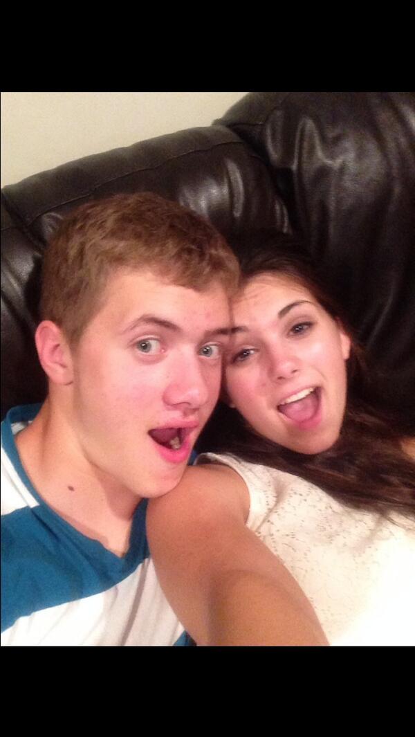 Dominicrex's tweet image. Happy early birthday to my girl lewej!!!💙