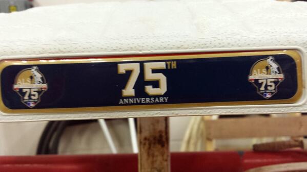 Braves's tweet photo. Special bases celebrating #Gehrig75. Get a game used base from tonight at the Game Used Store behind the Chop House http://t.co/legdvknoYZ