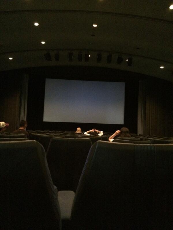 栗原レイラ 新所沢let Sシネ パークは空いてると最後列にすわってお家で大画面を観ているようなくつろぎっぷりでゆったり映画 鑑賞ができるので大好きな映画館 で Parcoチョロチョロして帰って来るの Sintokocinepark Http T Co Ismbacdbix