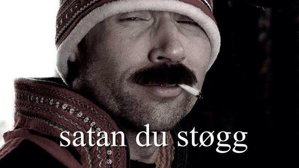 n13l23n's tweet photo. Når en jente er stygg og du tar deg en sigg: http://t.co/VXXcJrO71z