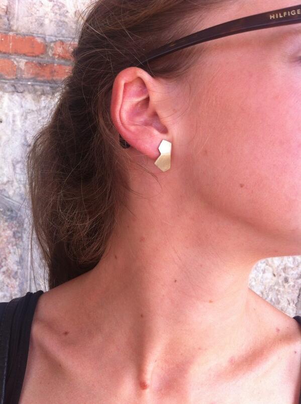 lanthane57's tweet photo. “@_is_new: Pendientes @lanthane57 en @mercadocdiseno Enhorabuena por el trabajo! #Madrid #design http://t.co/Uip4m55o4I” Muchas gracias!!!