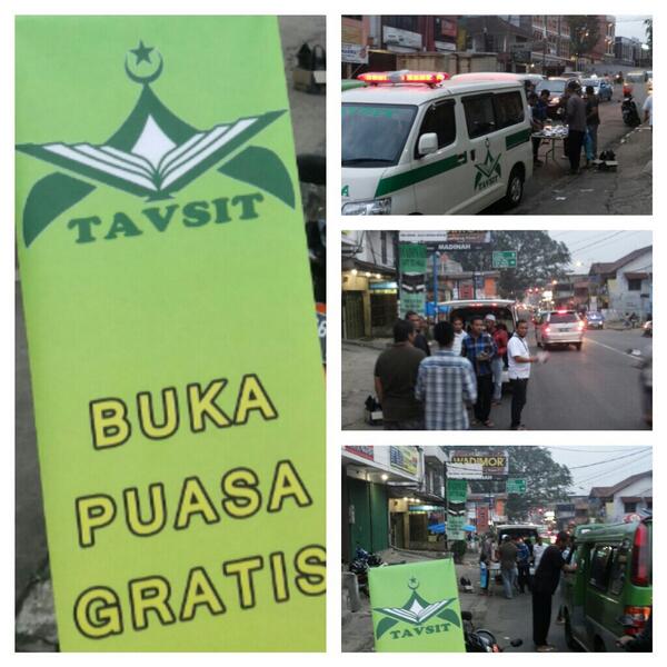 TAVSIT's tweet photo. Alhamdulillah kegiatan tadi sore lancar.kami rutin mengadakan acara membagikan ta'jil di bondongan empang bogor.. http://t.co/xObGhLFKhY