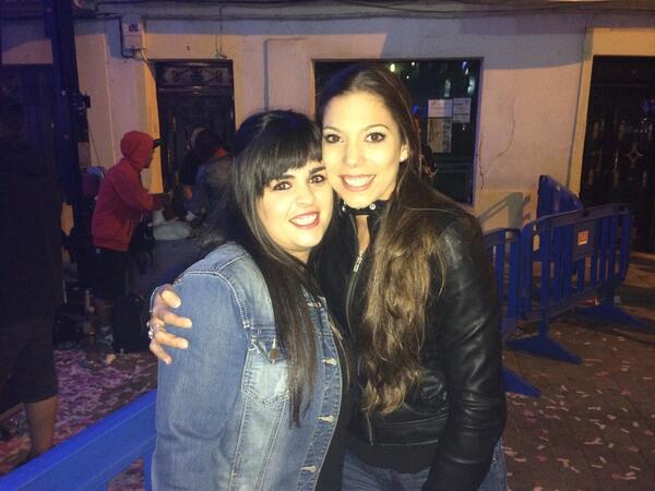 Martsbarrow's tweet photo. Ilusion al verla ayer fue poco en comparacion a lo que senti!! @Myriam_santos 😍 http://t.co/ZWJAvLqygU