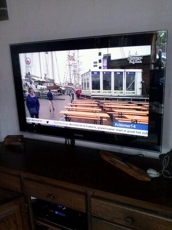#simmer14. Gezellig tv aan straks als het droog is naar de stad #tallship.