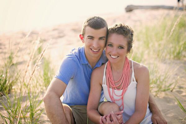 kristinsaper's tweet photo. Today I marry the love of my life!!! See you at 2:00 @cdhoogs12 http://t.co/7hxIdktkEl
