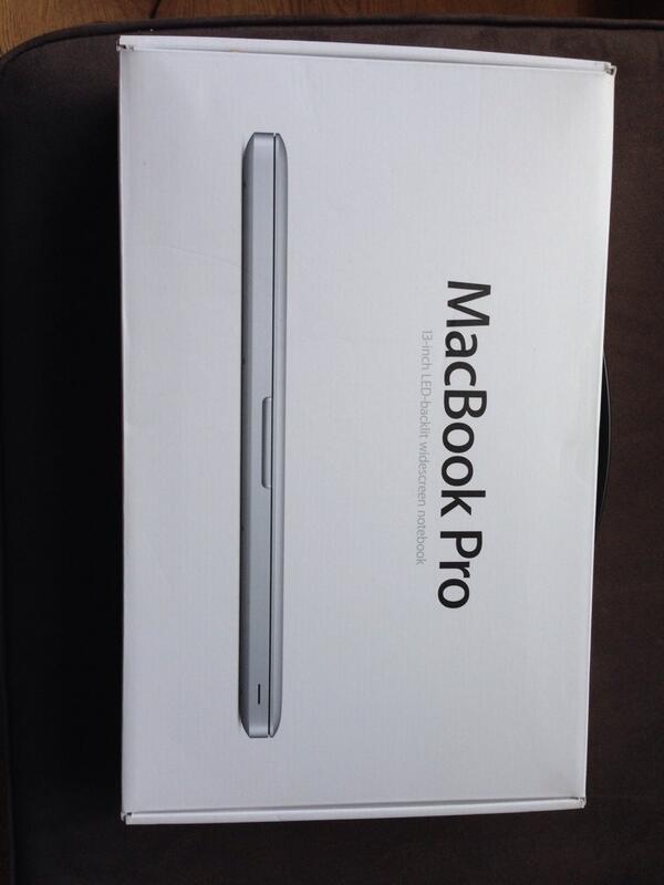 jlippitt31's tweet photo. 2013 MacBook Pro 13.3" For Sale - Excellent Condition - Comes with Box &amp; All Power Leads - £750 http://t.co/Ziz0sa5U8h
