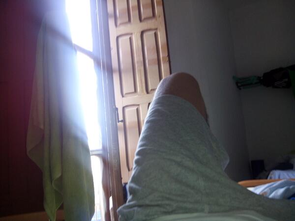 manugg92's tweet photo. De chilling #librandodelimpiar #freemanu #sparetime #arbeiza http://t.co/PgiV9ivddn