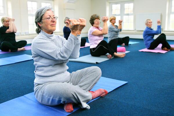healthybrum's tweet photo. Being active and taking regular exercise lowers blood pressure http://t.co/Beks5Ikrgw #healthybrum http://t.co/zkgFfKCsFz