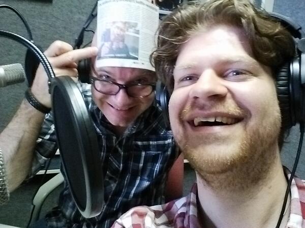 the_vinner's tweet photo. Bij deze onze Willem Zomer Selfie' foto. live on the air gemaakt. @TheaterDeWillem  @klokradio #gezellig http://t.co/Bu7b5ZDKhK
