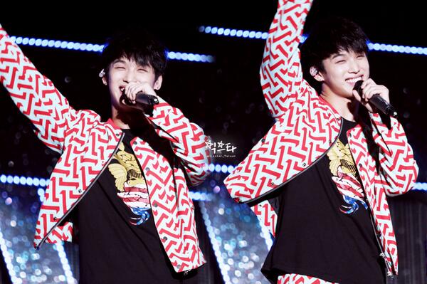 Sikstar_Taiwan's tweet photo. [UPDATE]140621 Best of Best Concert in Taiwan #현식
汗珠好大滴..◎-◎
(http://t.co/1WZBnEn2FL) @BTOB_IMHYUNSIK http://t.co/x2PfWu799e