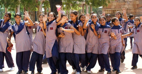 AsenlaMendonca's tweet photo. MBMC committee moots free sanitary pads to school girls

-->http://t.co/srnjIp5J1q http://t.co/Qd4lLkKjXO