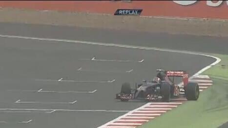 4TMotor's tweet photo. @Dany_Kvyat . ¡WOW! http://t.co/2gHzTN88SQ