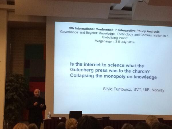 jonna_kangasoja's tweet image. Silvio Funtowitcz #postnormalscience #ipa2014nl Talking about Occupy publishing and quality control in science