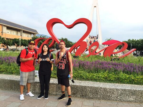 DANCEALIVE_ID's tweet photo. One LOVE for Indonesia #dancealiveworldcup #dancealive @natPNut @semmyblank &amp; Floorshark at Tan Shui Fish Wharf http://t.co/7HyZkzkin7
