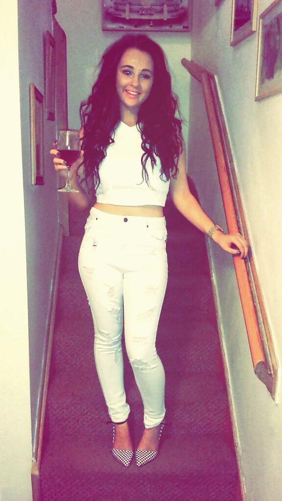 BethHendley22's tweet image. #whiteeverything