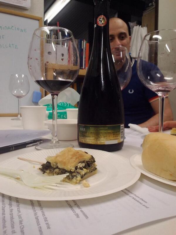 AccademiaTokyo's tweet photo. Mortadella formaggi misti e pasticcio per antipasto.. http://t.co/hEqyxnxy1B