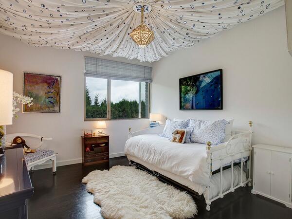 Houzz Uk On Twitter 8 Dreamy Kids Bedroom Ceilings To