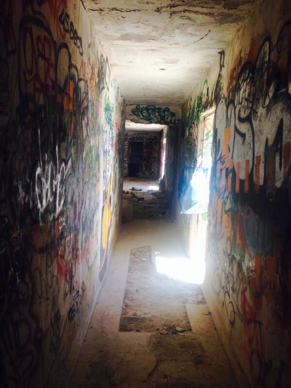 EmilyGrimbley's tweet photo. Enter after party in the mountains http://t.co/wawbwHi9lr
