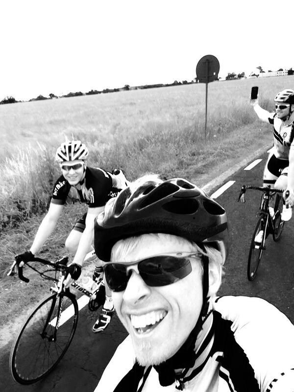 Martombike's tweet photo. Sobotni mega trening w doborowym składzie! http://t.co/MqEGNYfVpa