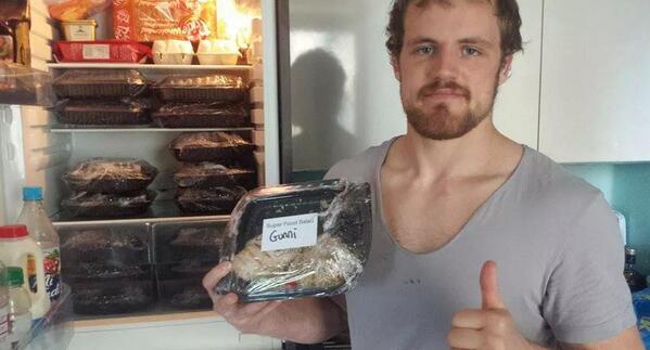 GunniNelson's tweet photo. Thank you @FighterFood food sorted for making weight #UFCDublin http://t.co/6a2Oy38Mqe