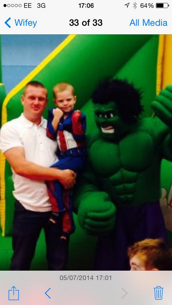 craigoconnell80's tweet photo. Hulk smash http://t.co/JnvEquMpF2