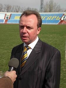 ustanotaa7's tweet photo. Футбольный клуб &amp;quot;Волгарь&amp;quot; остался без президента http://t.co/bDl0R1gLxV  #Астрахань #Новости #Спорт http://t.co/kDMq3W12Z4