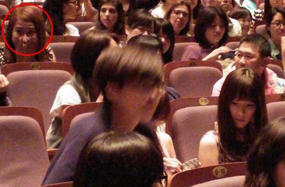 BryFJ6NCIAAS4t4.jpg:large