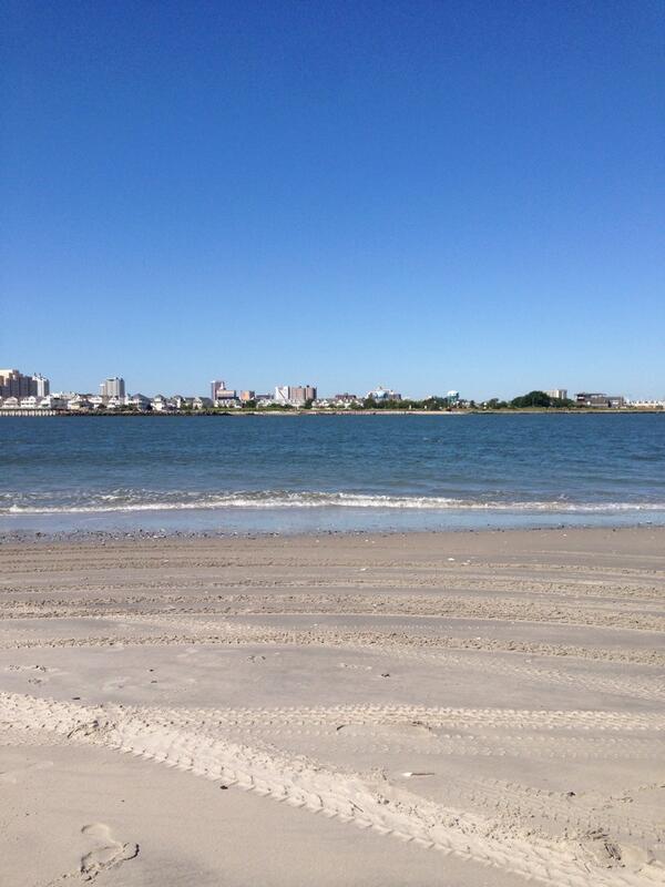 KrisMigo's tweet photo. The only thing this beach needs is more cowbell. http://t.co/cAdfMNUFt0