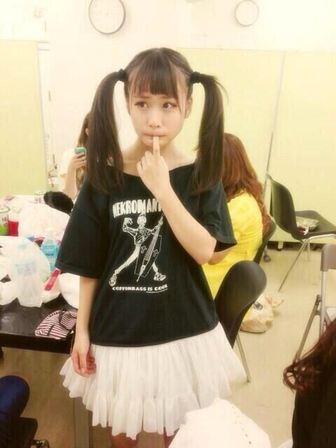 ___Rn_p's tweet photo. 早い卦度  、  1カ月

大好き箭出 みみちゃん 。

頼り無く弖御免。迷惑掛け弖御免。

其の分絶対幸せ弍為る。

輩 俺廼亊信じて着いて来てな ？ http://t.co/8QzItAhUsb