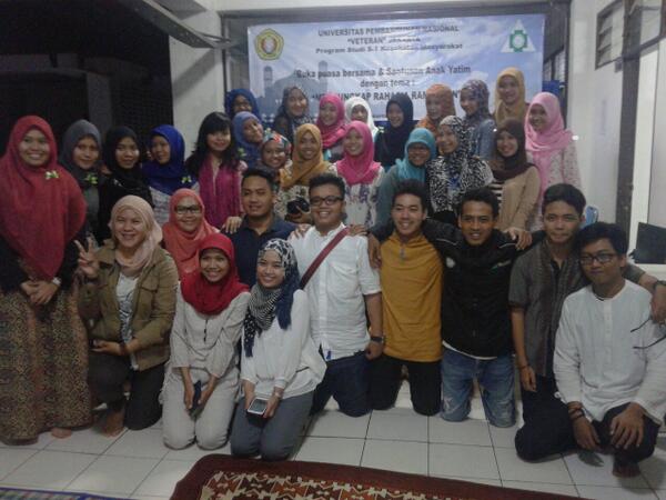 hmkmupnvj's tweet photo. Terima kasih atas kehadiran abang dan kaka alumni. Terima kasih atas sharing ilmu dan pengalamannya :) http://t.co/T3Hb8Tu3BG
