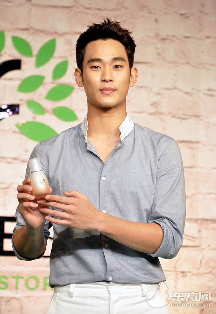 BryV2EbCYAA728C.jpg:large