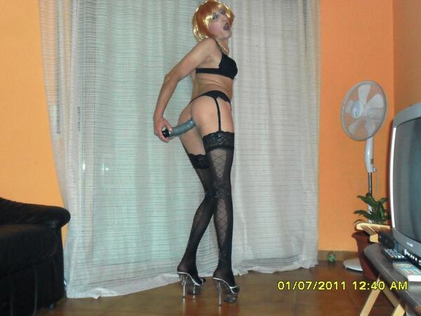 paula crossdressers tweet media
