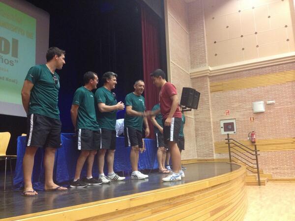 CampusBolanos's tweet photo. Acto de clausura del XVI Campus de Fútbol Villa de Bolaños http://t.co/e9k8BjEwzZ