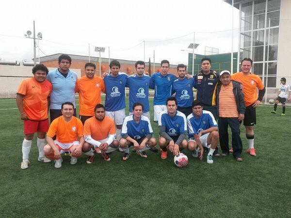 jaffslp's tweet photo. Sabado Futbolero¡¡¡ Gana @jaffslp  
Bien Jugado Equipo. @hannajaff @PabloZn @jorgendv @NaneDiaz_ @aldomartinezslp http://t.co/ZklcnnENtu