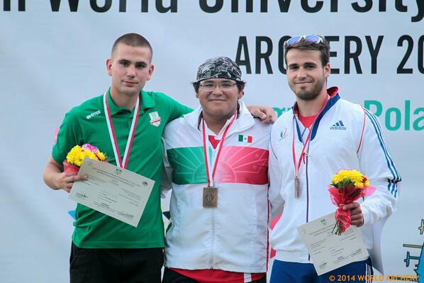 conadeoficial's tweet photo. #TiroconArco Luis Álvarez conquista oro en el Mundial Universitario en Polonia http://t.co/sjYU64DfdB http://t.co/t4igG7YTX7