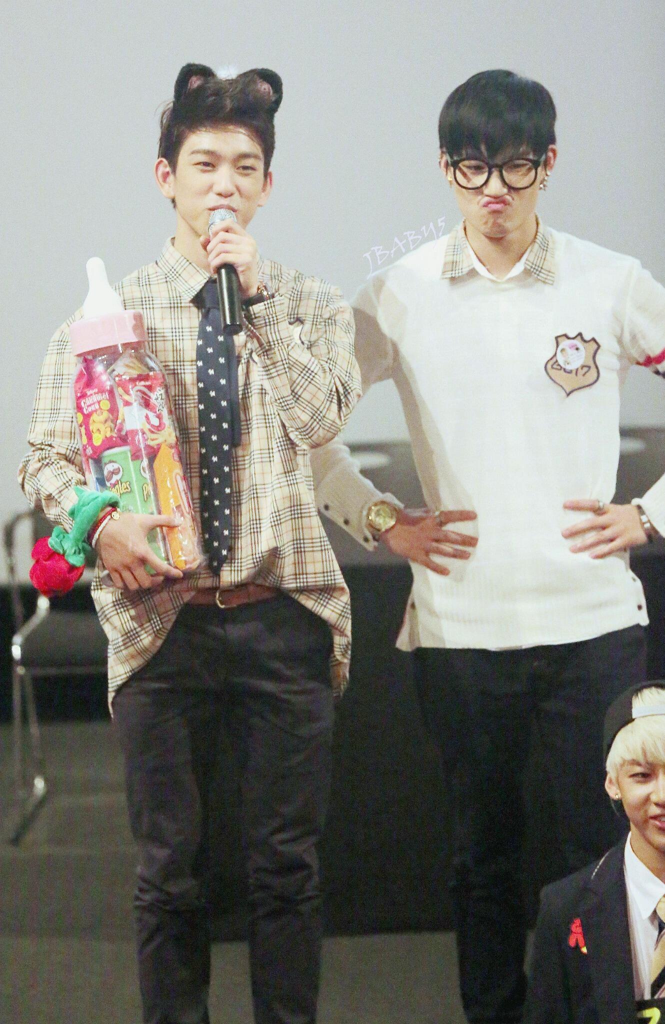 BrzO3iuCAAAJGBV.jpg:large