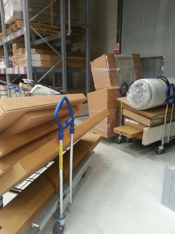 gandialaura's tweet photo. Locura ikea de la semana pasada http://t.co/RRlknpRcbT