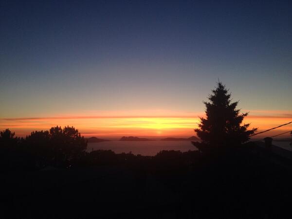 PalomaRC_11's tweet image. "Dibujo naranjas en atardeceres" @vanesamartin_ @me_on_the_road #SinSaberPorque