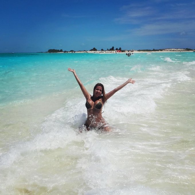 Feliz Fin de Semana  💋💋💋 http://t.co/bvsiVSEzte<a href="/tag/onlyfans"class="tags"><span>#onlyfans</span></a><a href="/tag/girlsononlyfans"class="tags"><span>#girlsononlyfans</span></a>