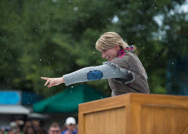 WaltDisneyWorld's tweet photo. PHOTO: Kristoff makes his debut at Disney's Hollywood Studios for #FrozenSummer http://t.co/ijVCkYGbNI