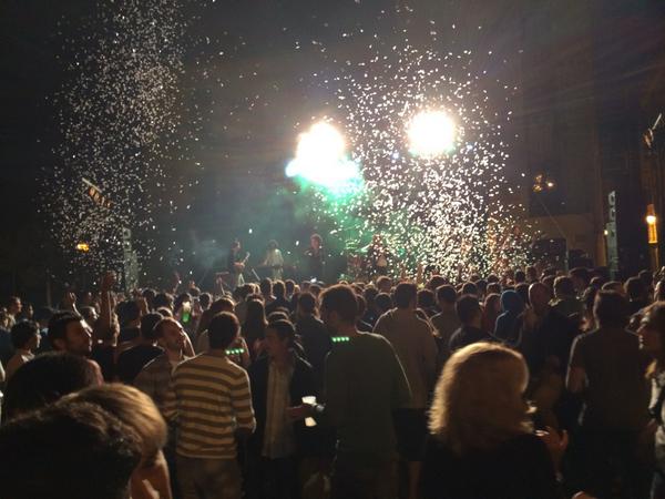 FugadosAlcatraz's tweet photo. Acabant la "festa dels bombers" a La Pobla de Segur. Avui fins la matinada. Ens veiem el 02/08 a Salàs de Pallars. http://t.co/Ilchvb15GU