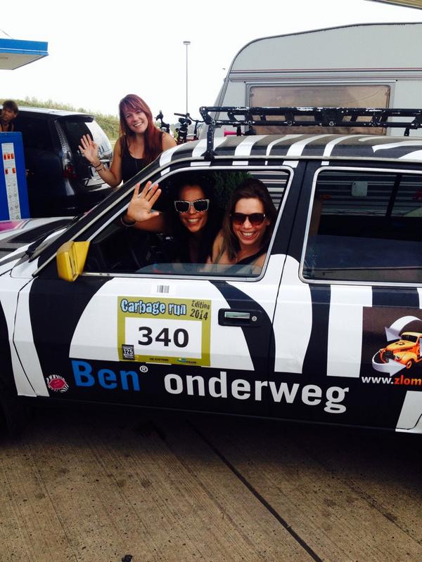 TheVolvettes's tweet photo. .................... naar huis!! @Carbagerun @TheVolvettes #Utrecht #Gent http://t.co/Rf8Ru2KYhS