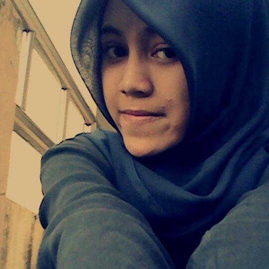 NheaThebinza's tweet photo. "@Biasanya rasa kecewa itu, sering datang pada mereka yang selalu berharap lebih.. Biasanya~" http://t.co/ZQiSn4TmSw