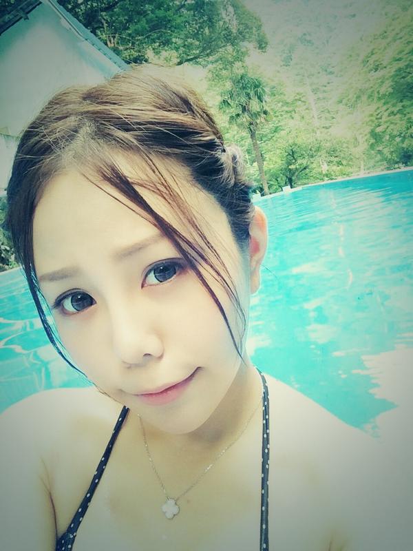 山岸リサ お休みの日に夏をか満喫してしまい まだ始まったばかりなのに泳いだり観光での山登りにより今日は全身筋肉痛の疲労感 しばらくおとなしくしよう いや できないな 笑 Http T Co X4lkmhqfkm