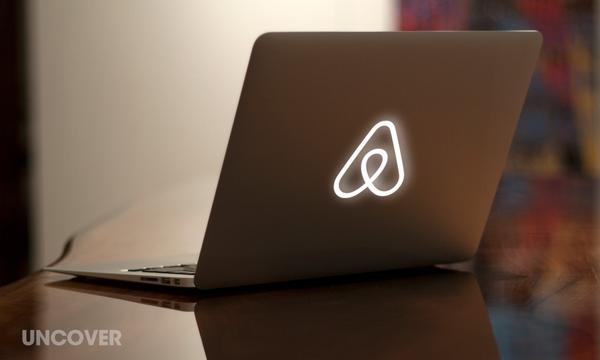 UncoverMac's tweet image. Can we carve you a gorgeous backlit MacBook Air(bnb)? :) @jgebbia @bchesky @airbnb_nl @AirbnbChef @AirbnbNYC