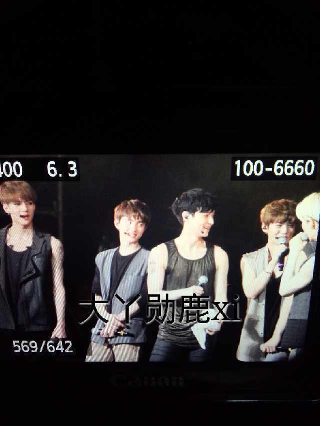 Bs075gqCUAEUN-k.jpg:large