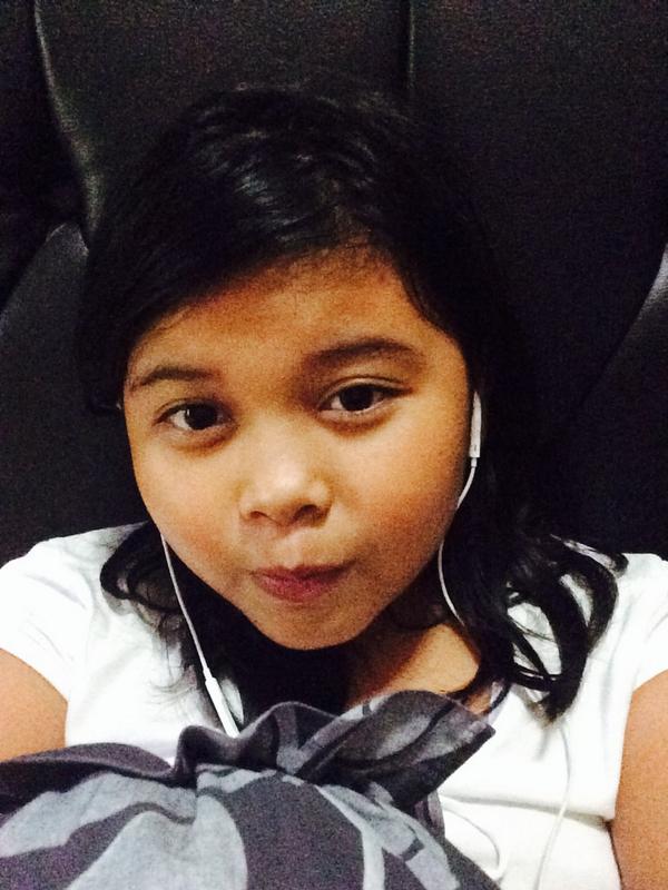 intansya8's tweet photo. Adik ku syng http://t.co/8BYKlVmtoI