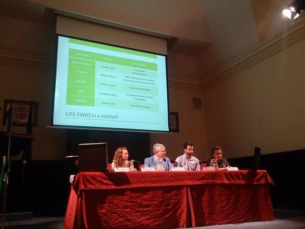 solcruzguzman's tweet photo. EWAS lífe 2013. Sensores que mejoren la recogida de residuos y protejan el medioambiente. #smartcity #lipasam http://t.co/Autnr7bLD7