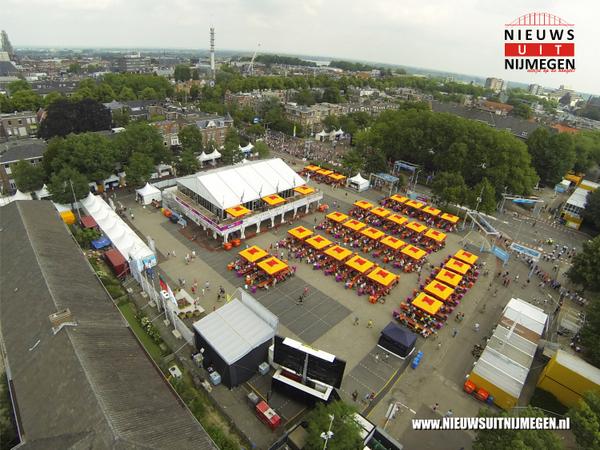 Identabv's tweet image. Hier werken wij in het kader van onze sponsorovereenkomst deze week voor Vierdaagse Nijmegen. Foto: @nieuwsuit024