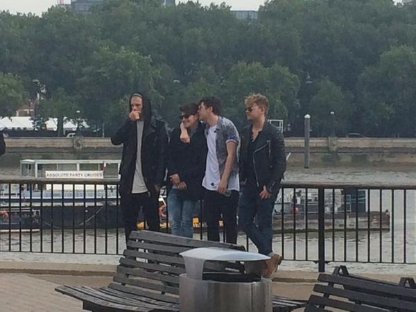Victoria_Urb's tweet image. I see you!x

@Charley_Rixton @Lewi_Rixton  @Danny_Rixton @Jake_Rixton @RixtonOfficial